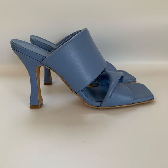 Kiro. Pamplona Leather Heeled Square Toe Sandal in Nappa Sky Blue Size 39 - Picture 6 of 12
